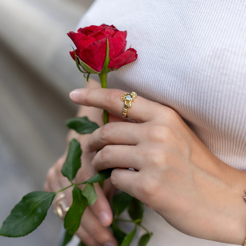 Sterling Silver Irish Mystic Green Claddagh Ring