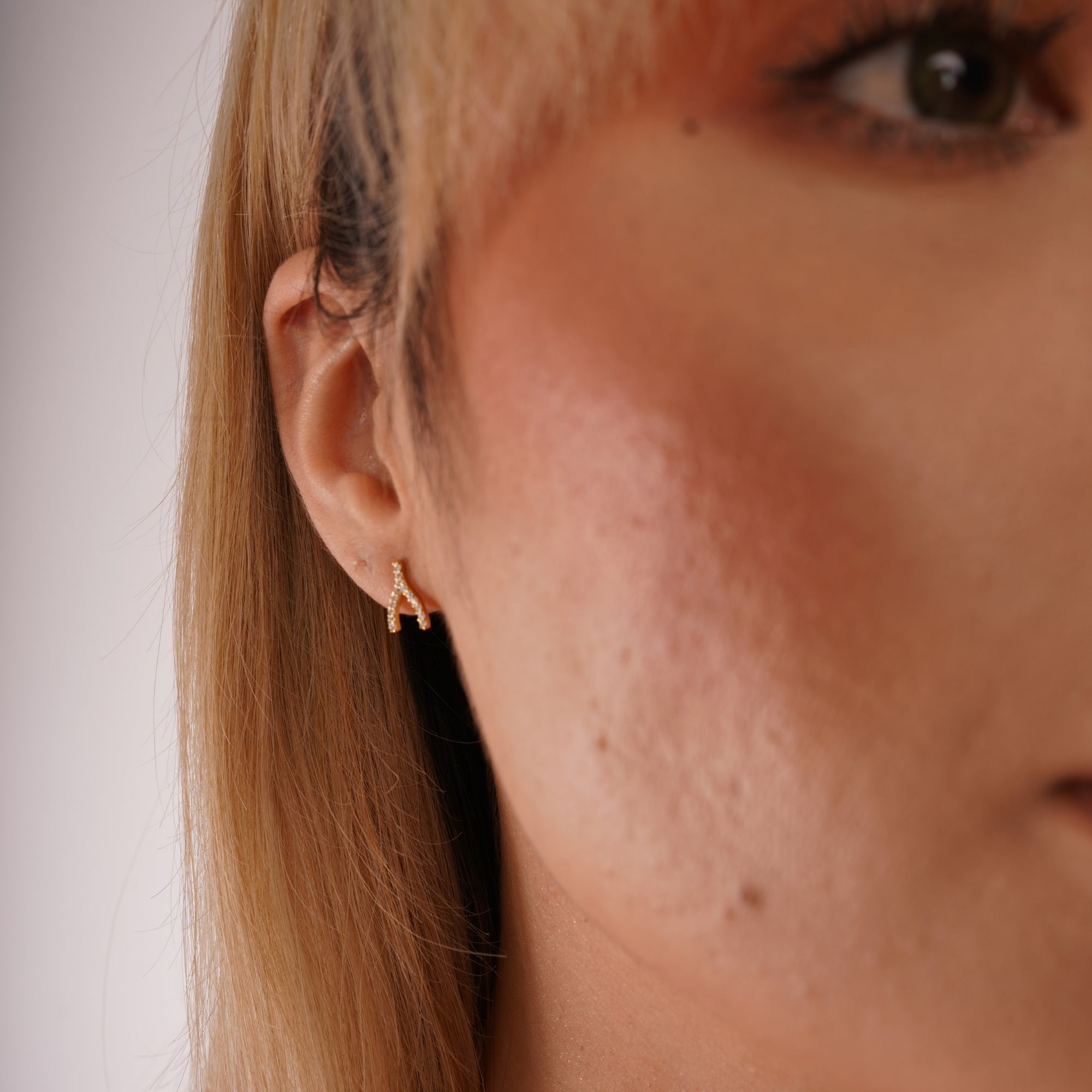 Sterling Silver Wishbone Stud Earring