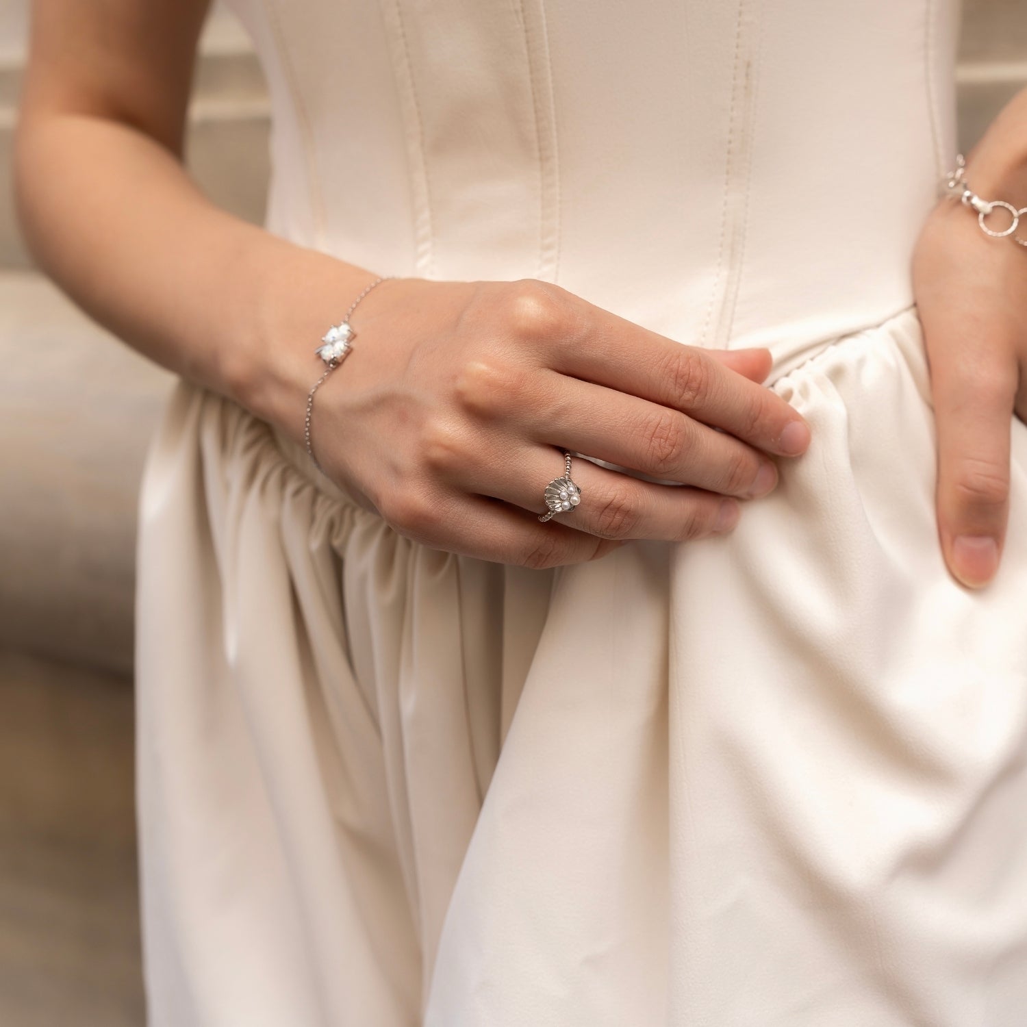 Scallop Shell Pearl Sterling Silver Ring
