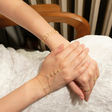 Stars Of Universe Sterling Silver Gold Plated Hand Chain Ring