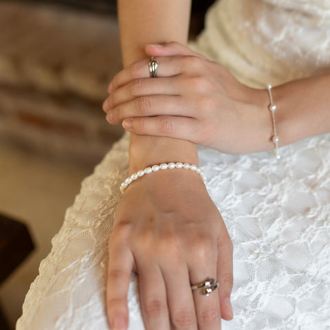 Natural Freshwater Real Seed Pearl Necklace and Bracelet Set