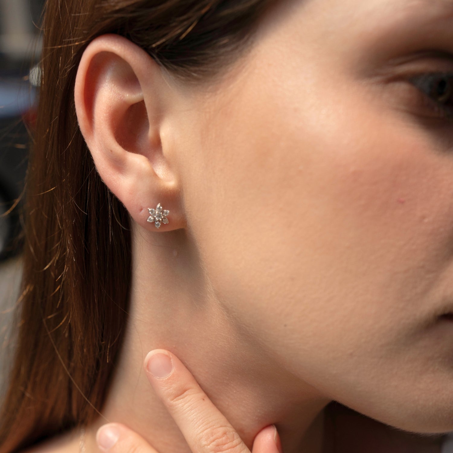 Fine 14k Solid Gold Diamond Star Earrings