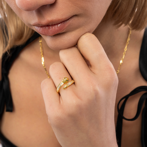 Baguette Snake Ring With Green Eyes in Sterling Silver