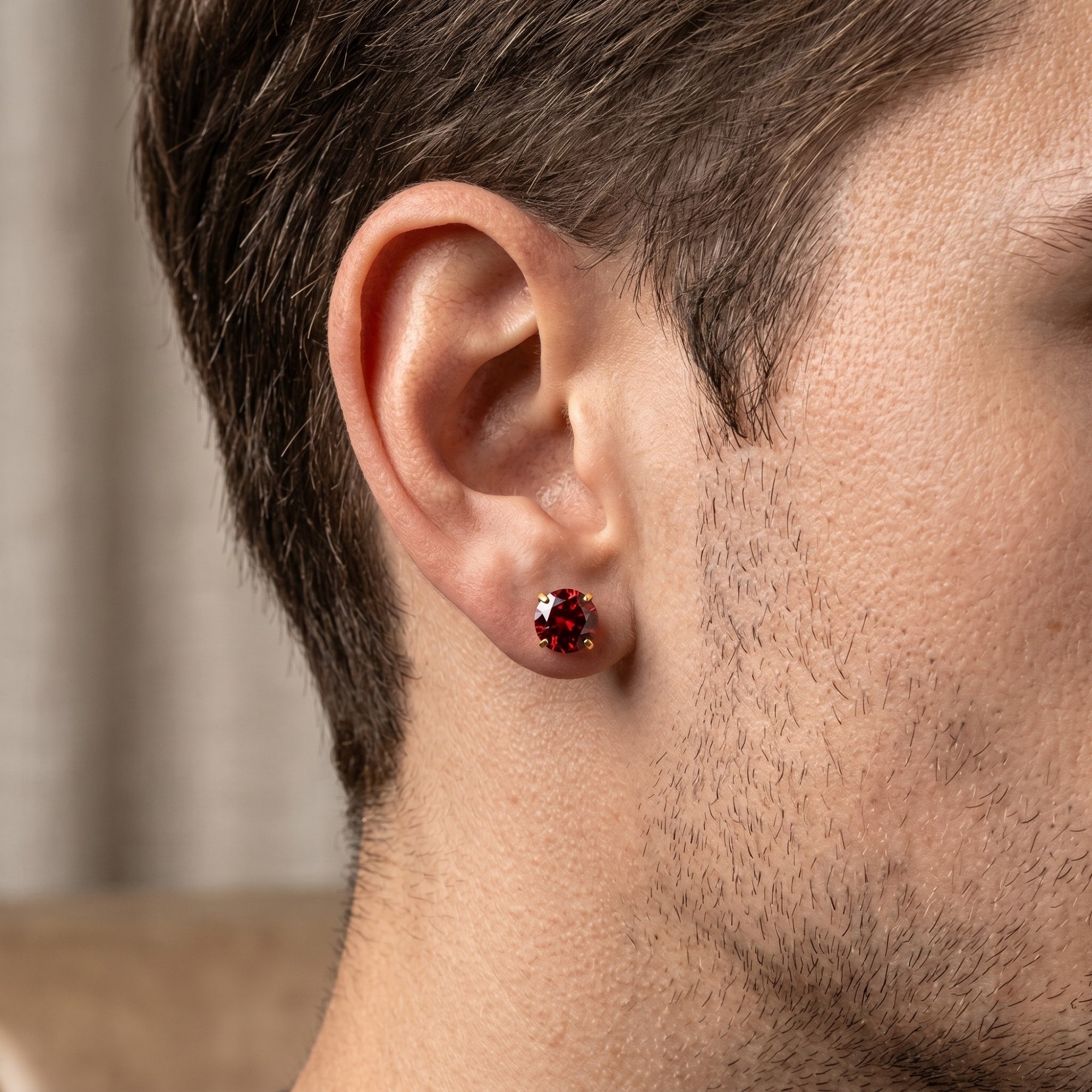 9ct Gold Garnet Stud Earrings