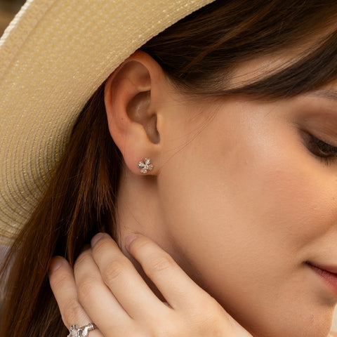 Fine 14k Solid Gold Diamond Clover Single Earring