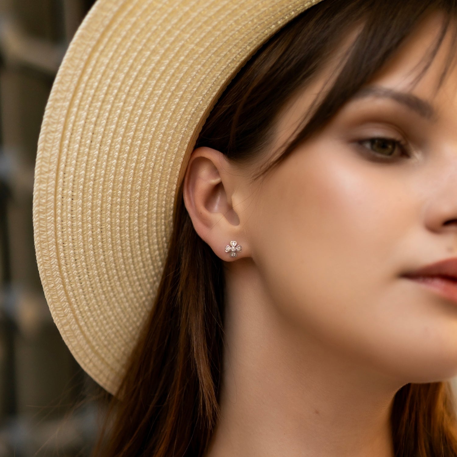 Fine 14k Solid Gold Diamond Clover Single Earring