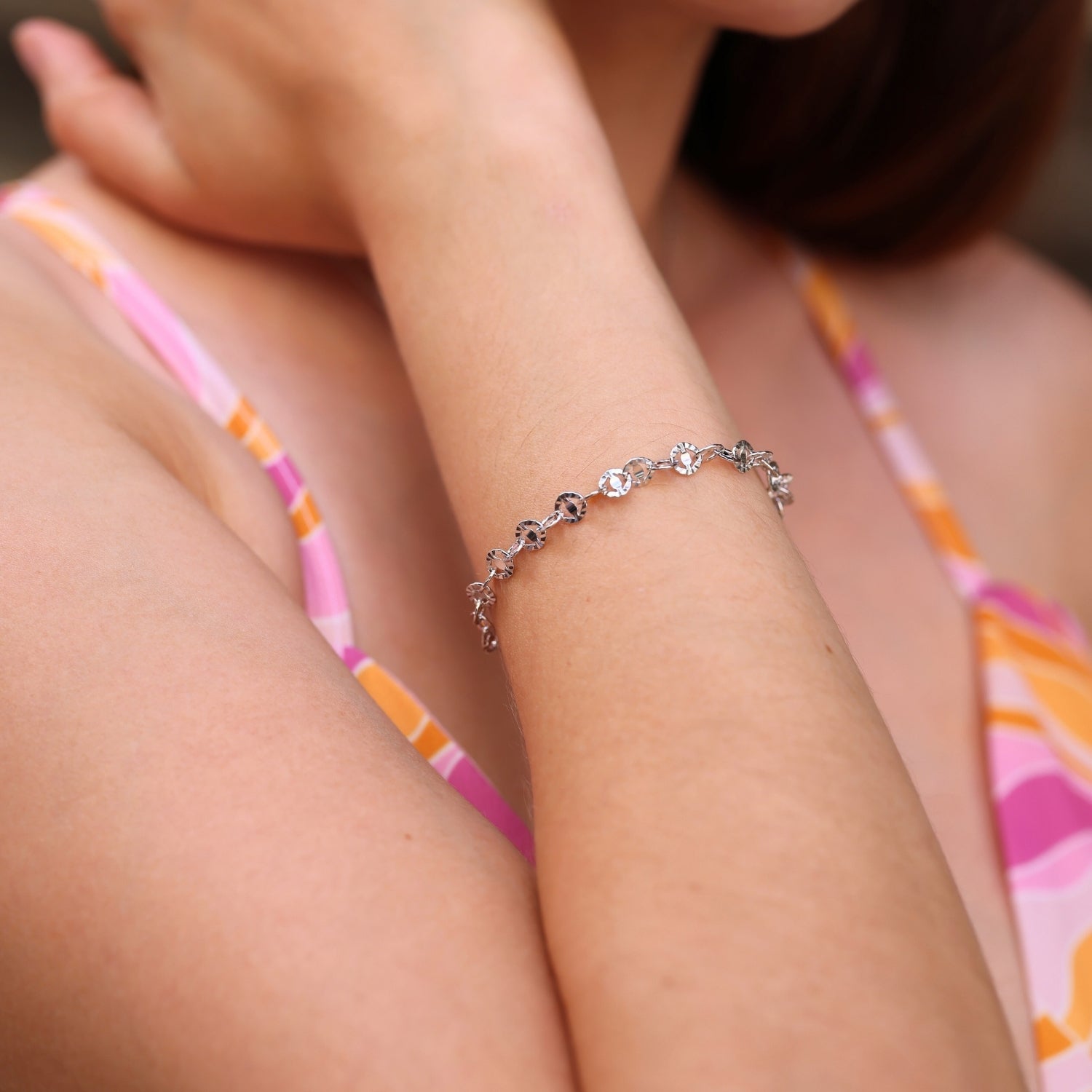 Floral Cut-Out Textured Link Chain Bracelet