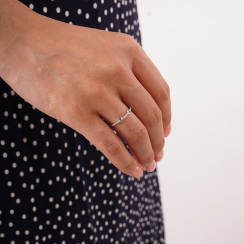 Double Linked Interlock Pavé Ring