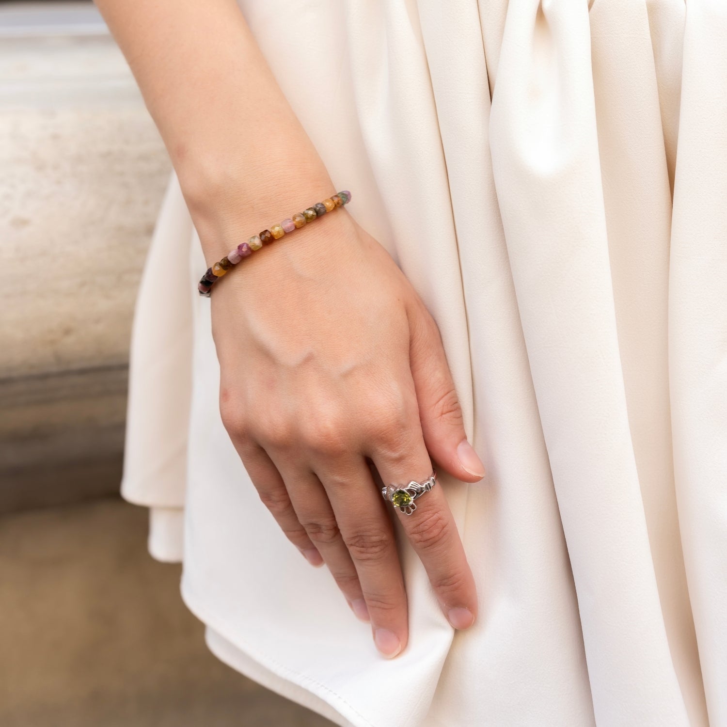 Sterling Silver Irish Mystic Green Claddagh Ring