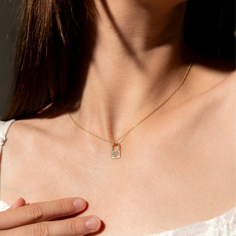 Fine 14ct Solid Gold Padlock Necklace