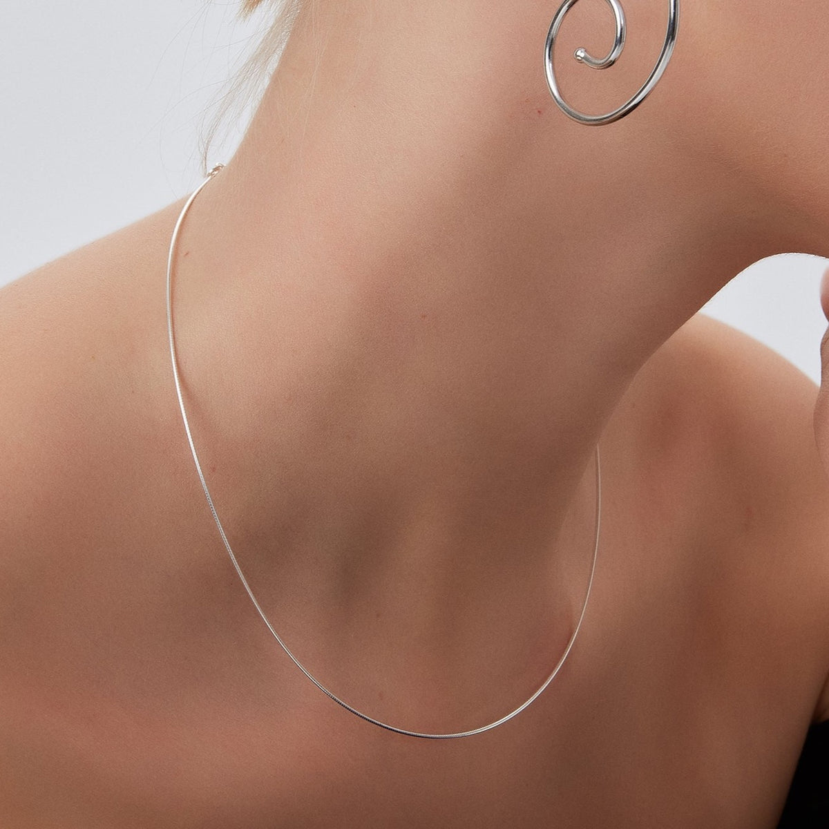 Sterling Silver Rigid Fine Chain Choker Necklace