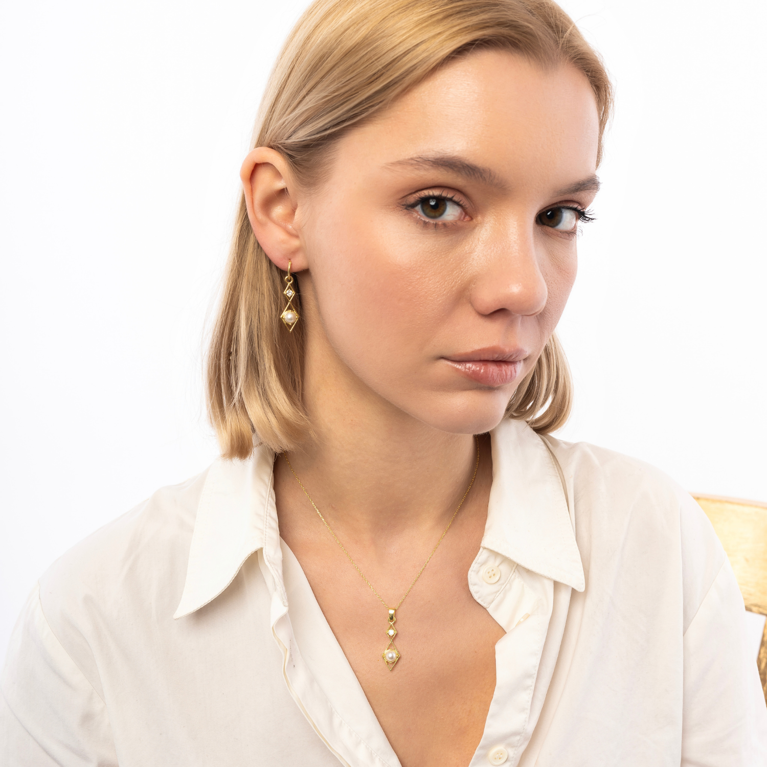 Sterling Silver Rhombus 3D Pearl Earrings