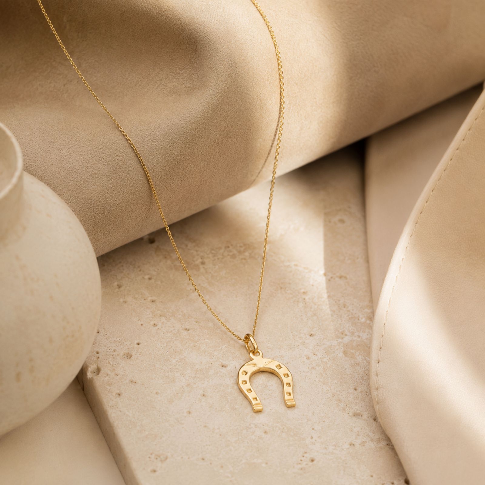 9ct Solid Gold Horseshoe Equestrian Necklace