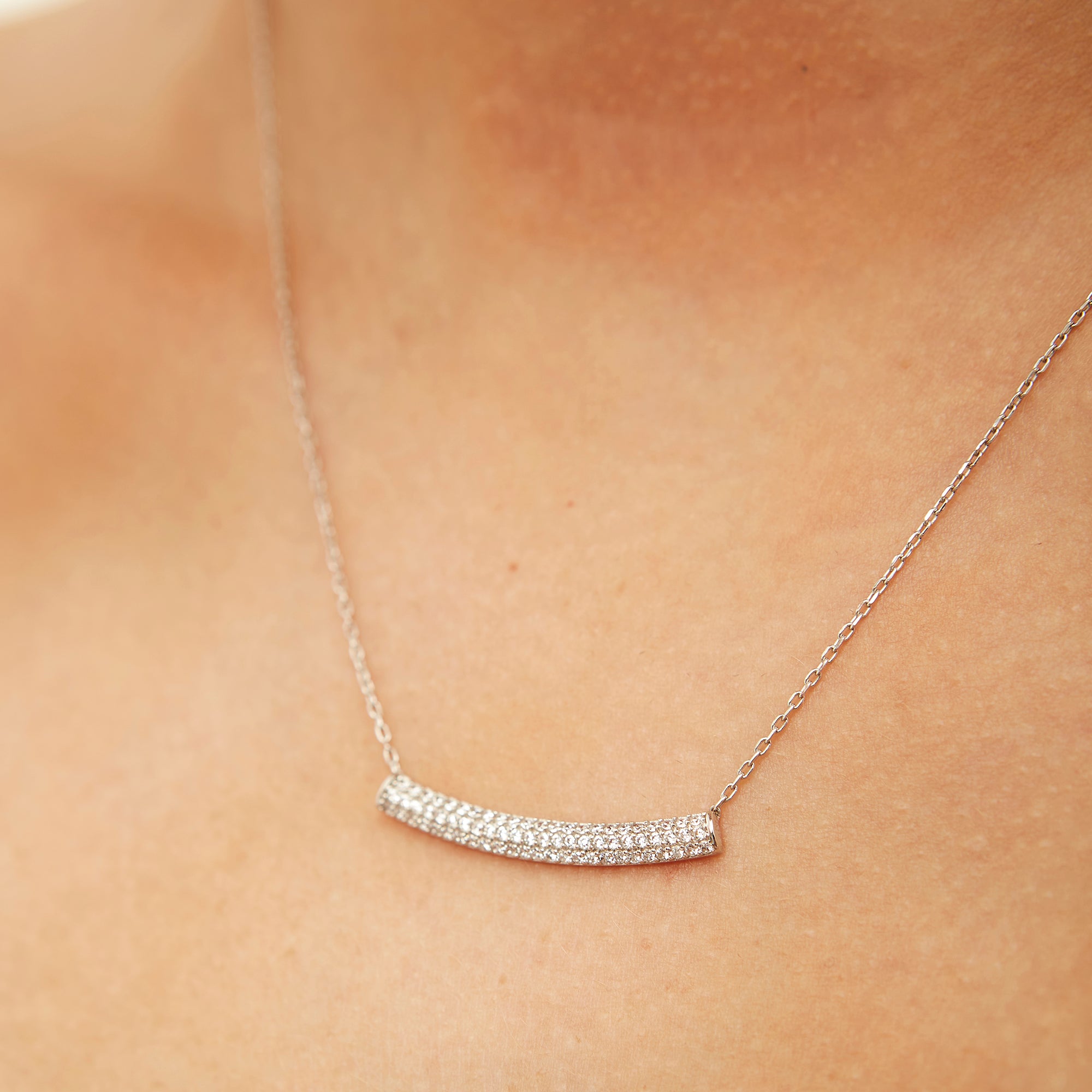 Sterling Silver Concave Bar Necklace - White - Spero London