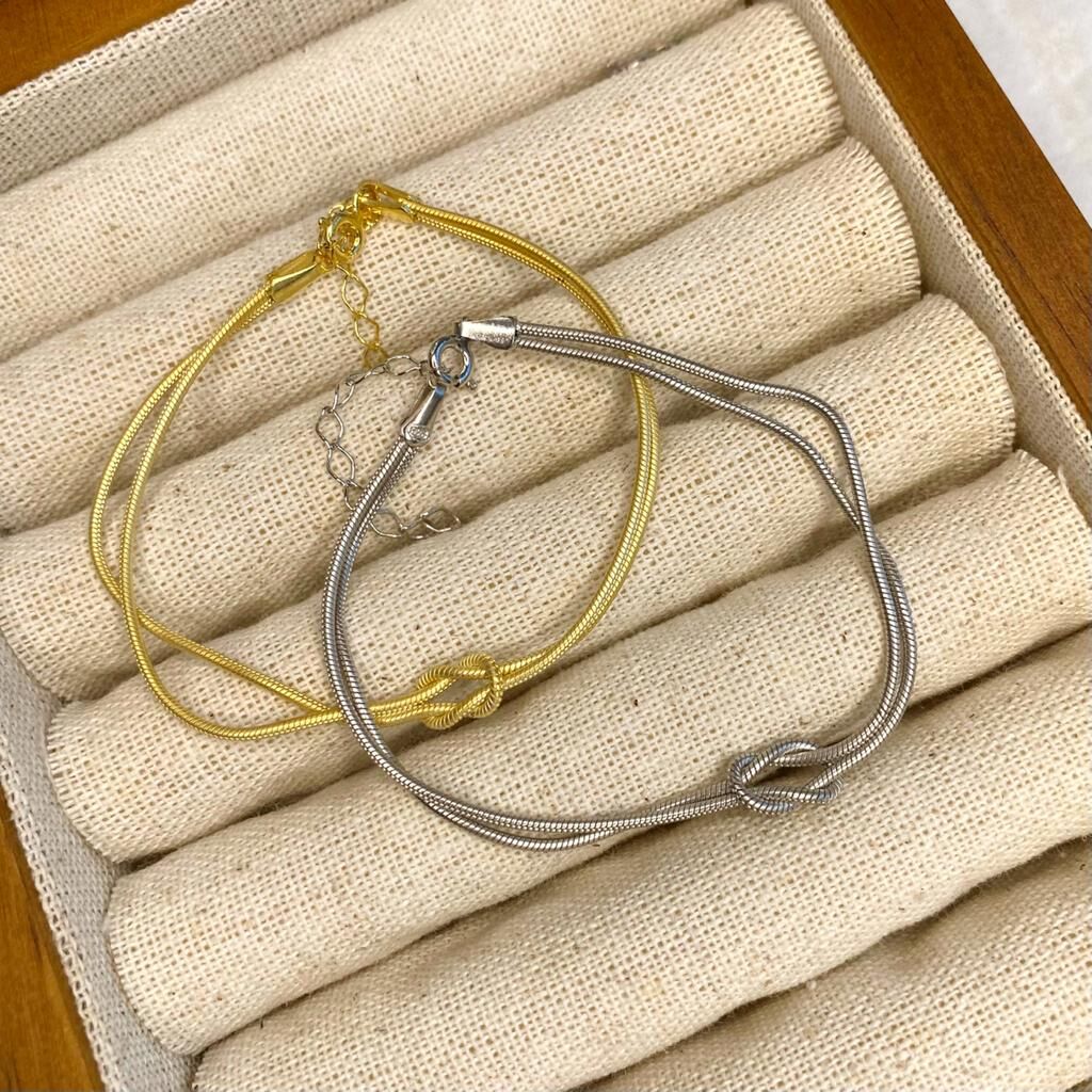 Sterling Silver Snake Chain Knot Bracelet